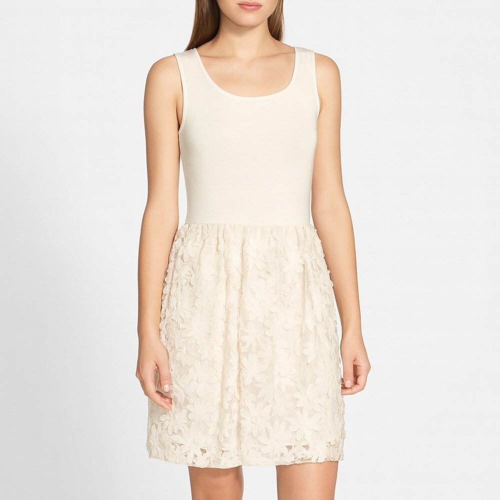 JM Studio Cream Lace Fit & Flare Dress Size 8 NWT Sleeveless Textured Skirt